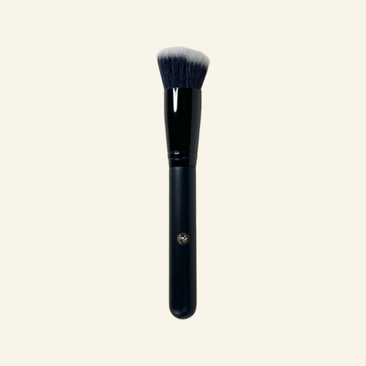 Stipple & Blend Foundation Brush